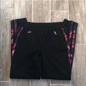 Belle Vere Woman’s Black Jogger Pants Size M Excellent Condition